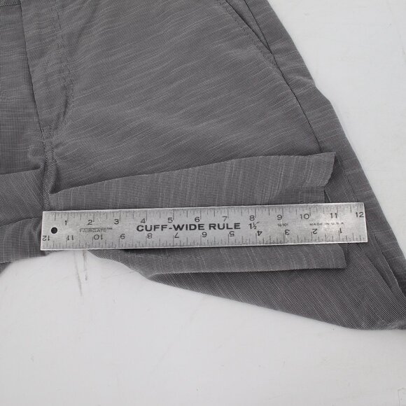 Travis Mathew Shorts Mens 32 10.5" Performance Stretch Golf Flat Front Gray - Picture 5 of 9
